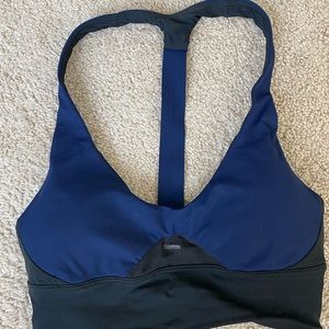 Lululemon swim top in 0